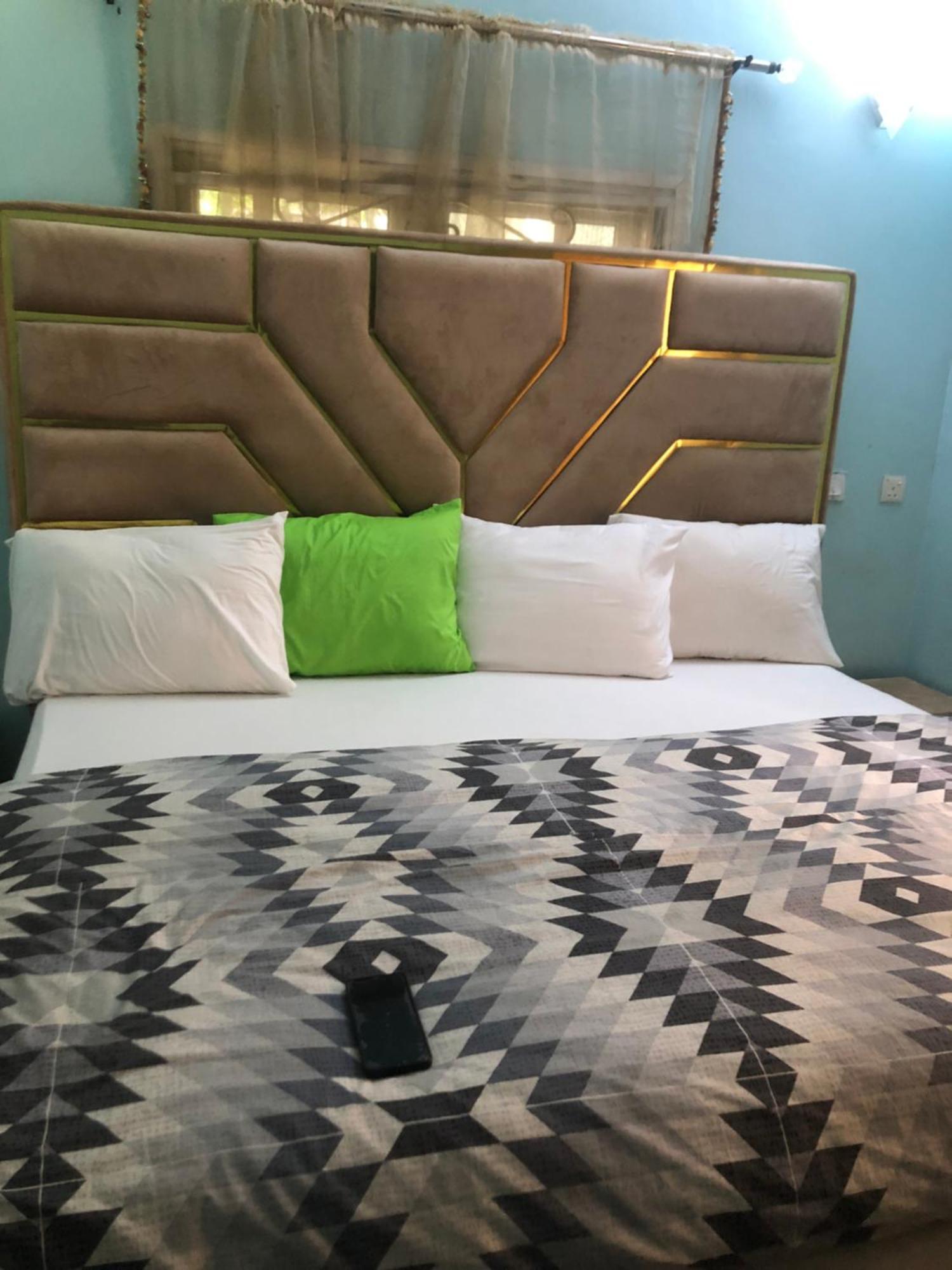 Luxury Place Hotel And Apartments Abuja Exterior foto